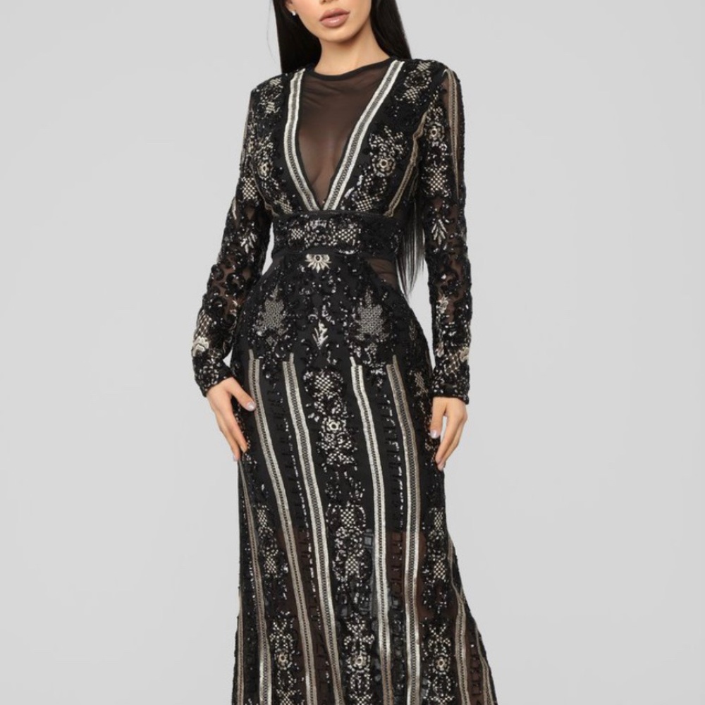 Fashion nova dress, not available anymore!!